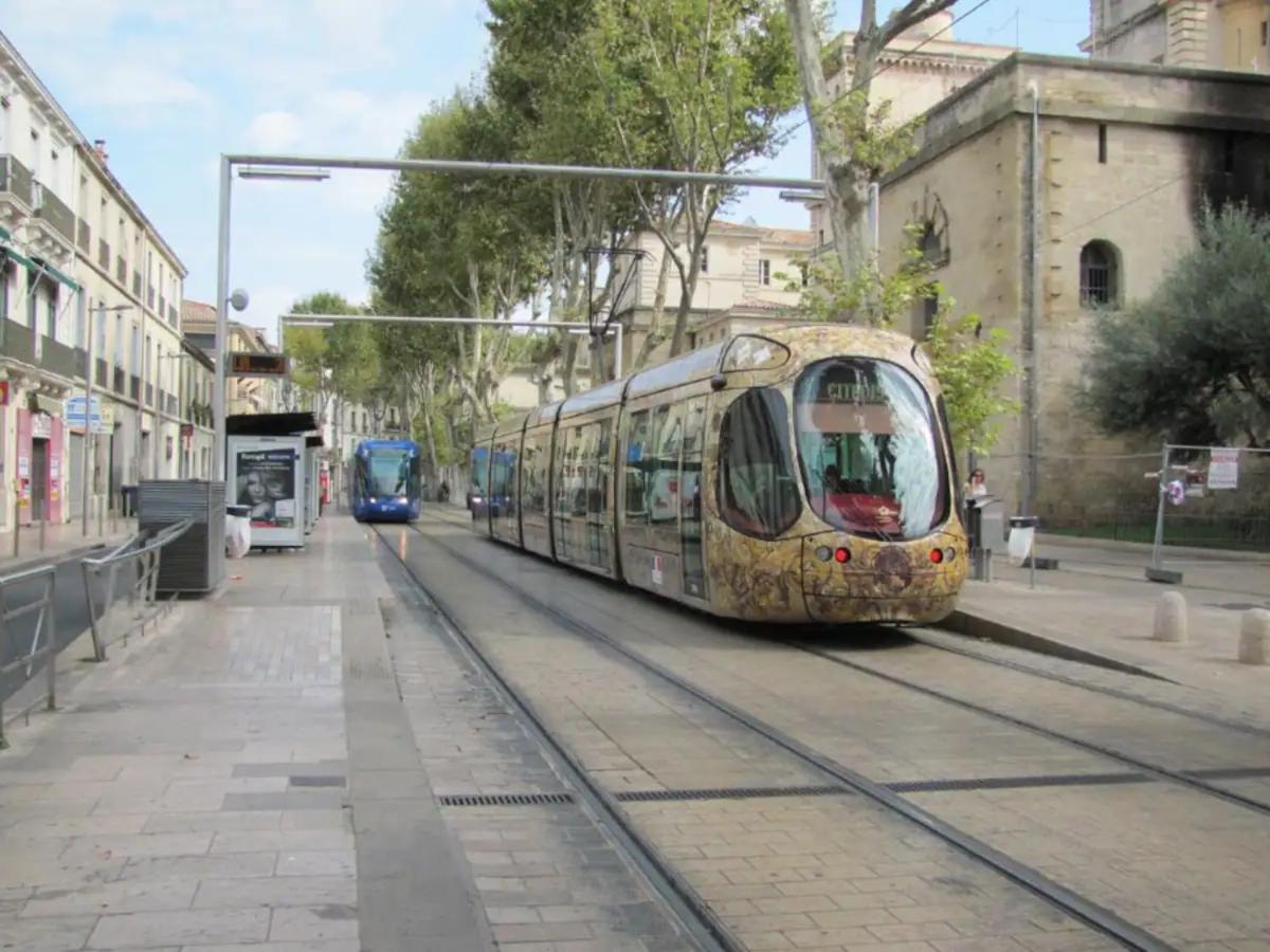 Apartamento Magnifique 2 Pieces - Plein Centre - Tram 1 Min Montpellier Exterior foto